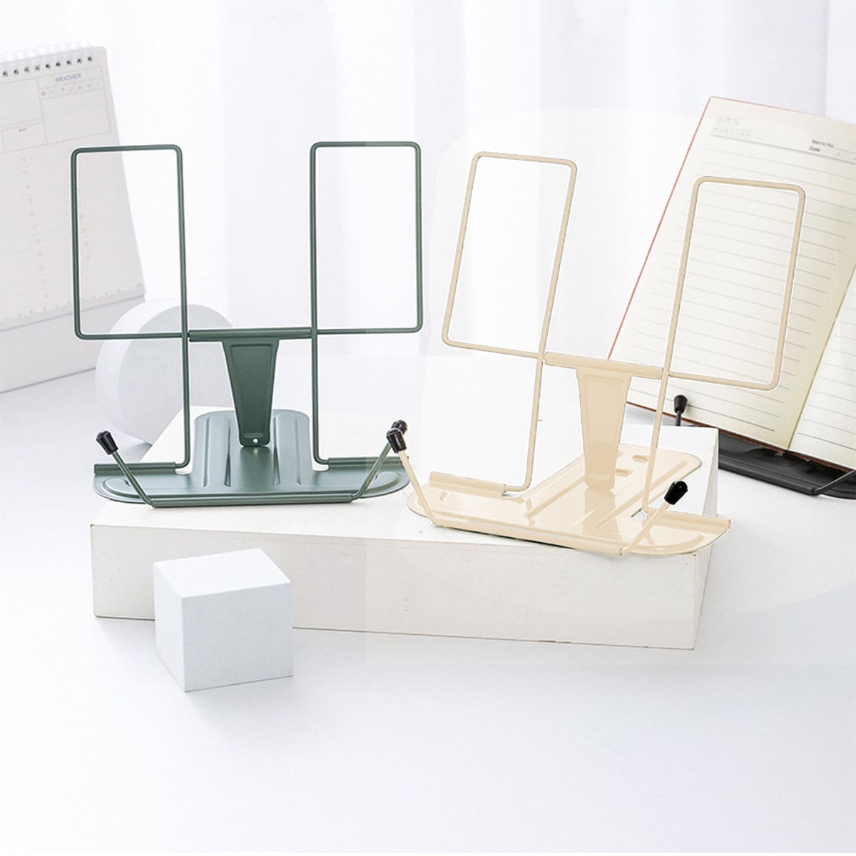 シンプルな金属製読書スタンド、折りたたみ式ポータブル読書スタ - Music Stand Folding のレビューと価格